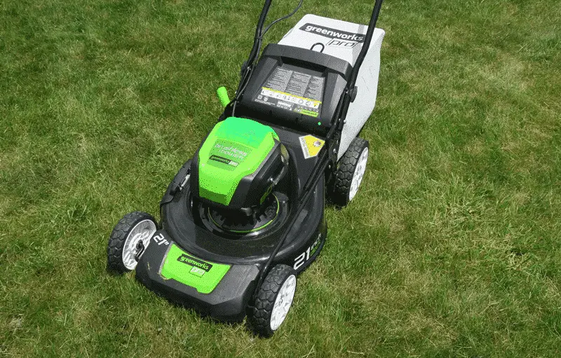 Who Makes Greenworks Lawn Mowers