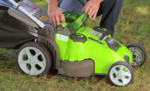sells greenworks mowers