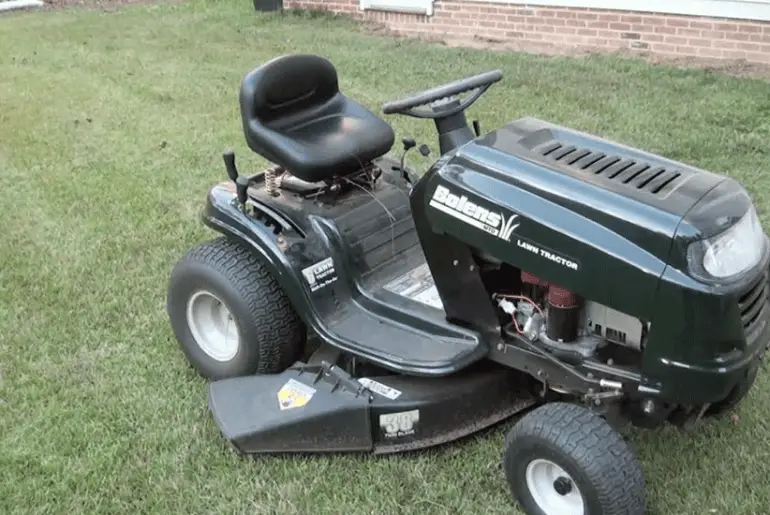 Who Makes Bolens Lawn Mowers?