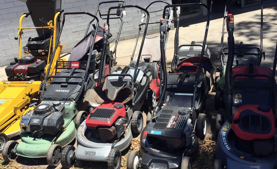 Who Sells Used Lawn Mowers?