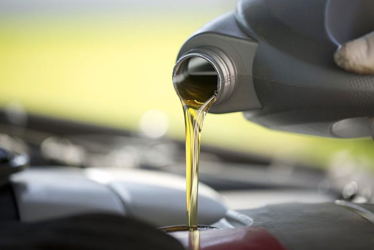 Can You Use Car Oil In A Lawn Mower? Here Is The Answer Can You Use Car Oil In A Lawn Mower