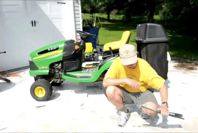 How To Remove John Deere Mower Blades? (Step-By-Step Guide) How To Remove John Deere Mower Blades