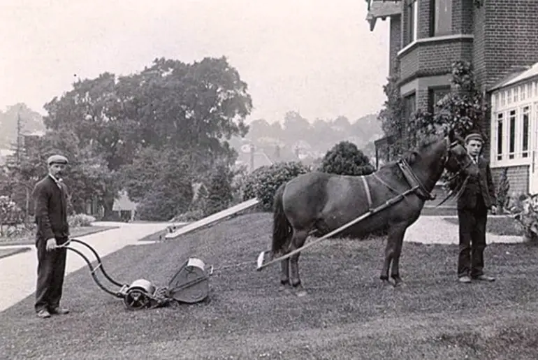 Who Invented The Lawn Mower? Answer Here